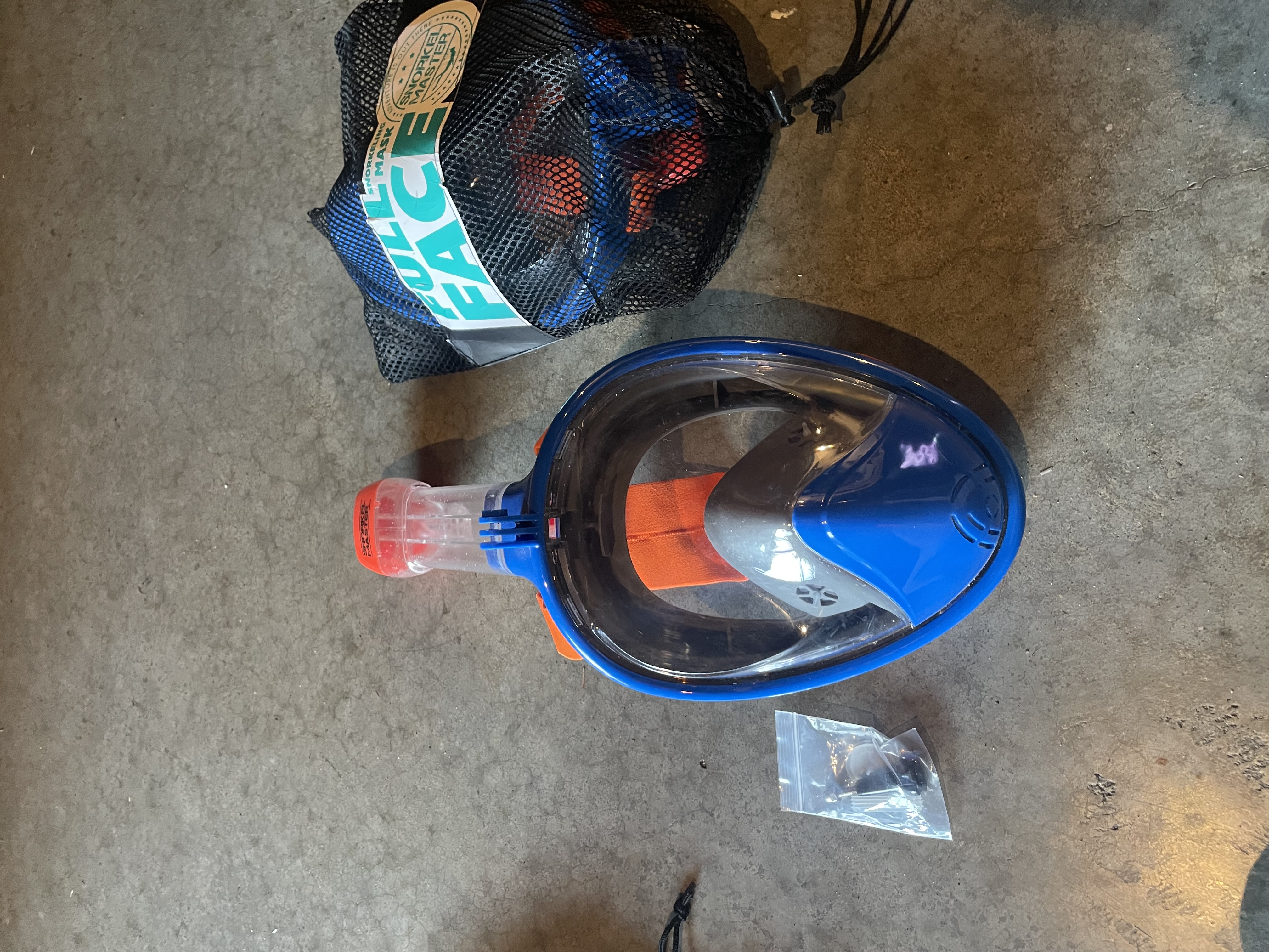 Pair of full face snorkel/mask